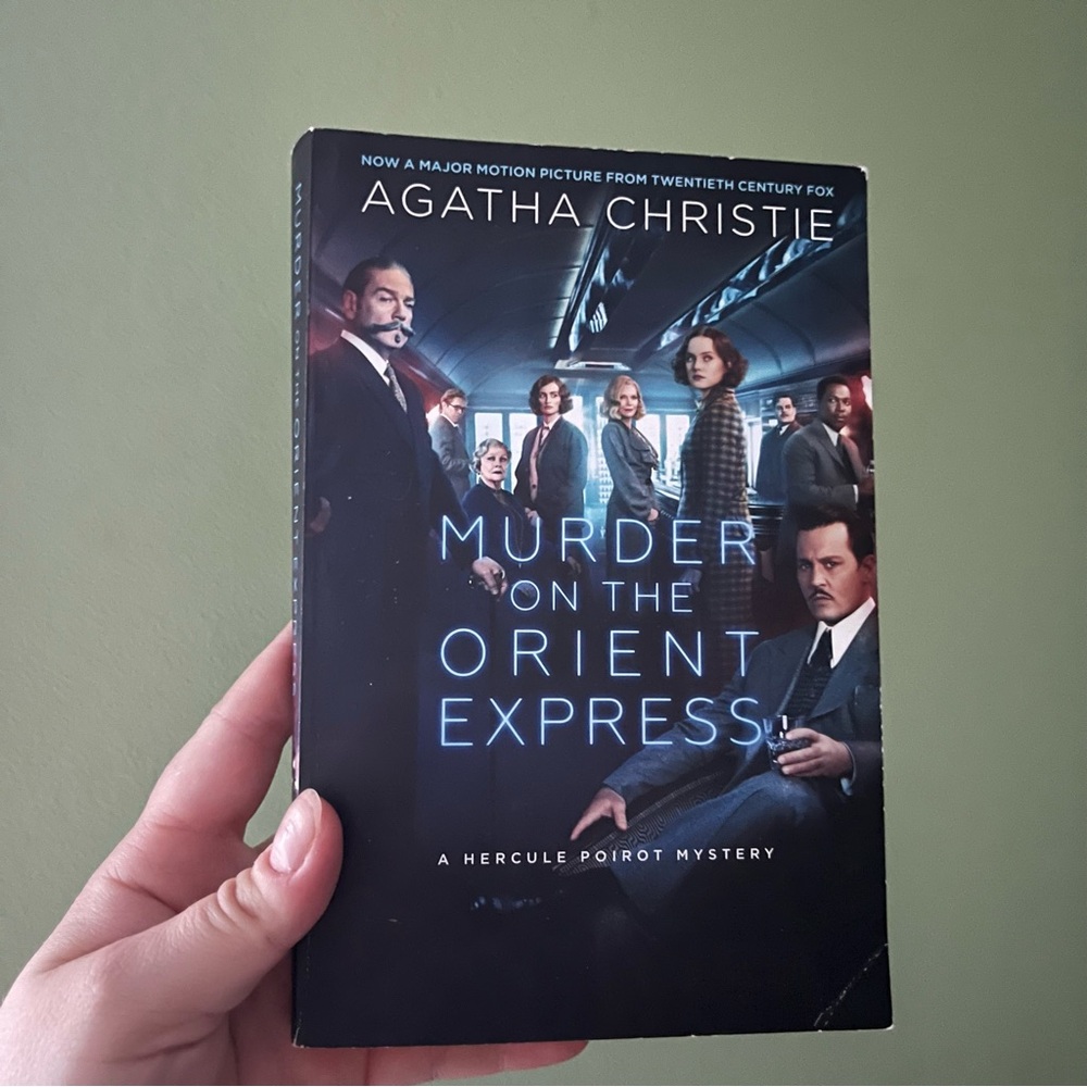 📚 4/25$ 📚 Murder on the Orient Express by Agatha Christie